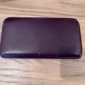 Cuyana Zip Around Leather Wallet